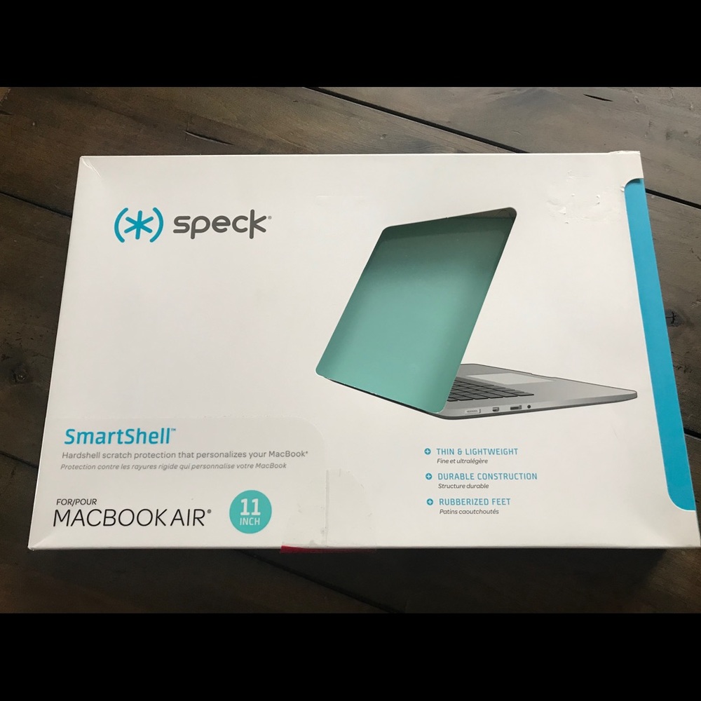 Speck hard shell case 11” MacBook Air NEW smart